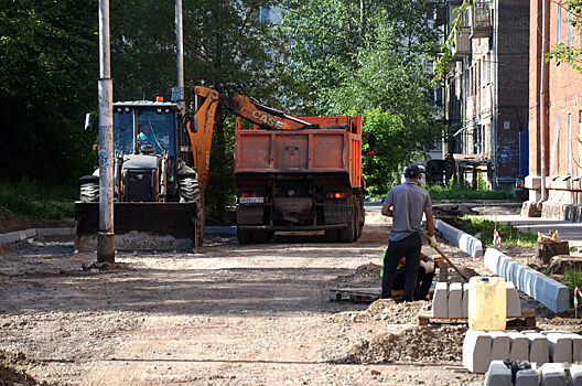В Красноярске в Ленинском районе стартовал ремонт междоровых проездов