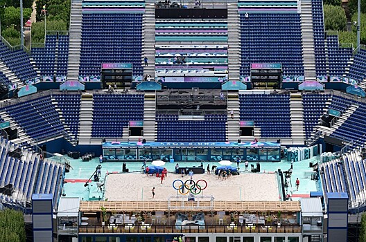 Космонавт сфотографировал вечерний Париж с космоса