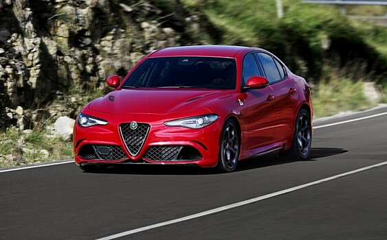 Базовую Alfa Romeo Giulia покажут в Женеве