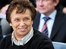 "На нее пытались равняться". На 84-м году жизни скончалась Анна Дмитриева
