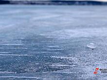 Глава Чагодощенского МО в Вологодской области нарушил собственный запрет выхода на лед