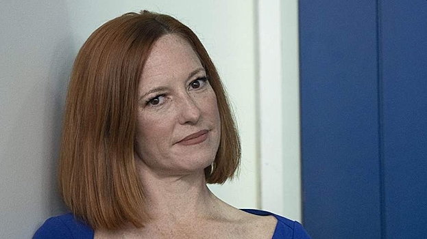 Помощник Трампа назвал Псаки тупицей за ее слова о Вэнсе