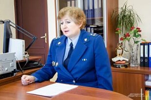 Прокуратура Свердловской области проверила законность зачисления в школы
