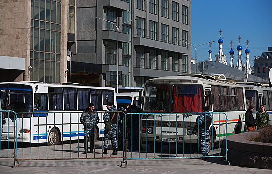 Полицейский получил черепно-мозговую травму на несанкционированной акции в Москве