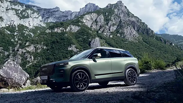 У кроссовера Jaecoo J7 появилась упрощенная версия