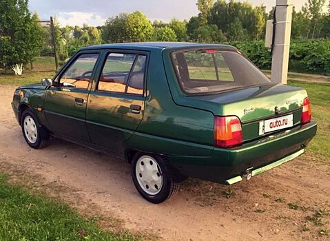 Капсула времени: в Ярославле продают ЗАЗ-1103 «Славута» с пробегом 12 тысяч километров