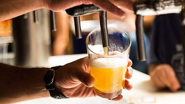 Пивовары оценили падение производства и продаж пива в России в 35% за 10 лет