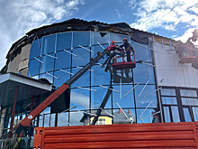 В Салехарде завершили строительство новой площади у Ледового дворца. ФОТО