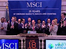 MSCI включит акции 234 китайских компаний в индексы