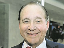 Максим Дунаевский: Главное - жить активно!