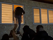 Московские полицейские пресекли деятельность подозреваемых в кражах денег с использованием онлайн-игр