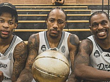 Каспер Уэйр стал победителем Drew League. Игрок ЦСКА выступал за одну команду с Демаром Дерозаном