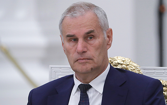 Наладить взаимодействие ФАНО и РАН доверили биологу Александру Макарову