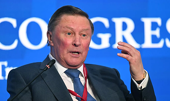 Путин продлил срок госслужбы Сергею Иванову