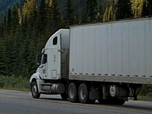 «Яндекс.Навигатор» научился строить маршруты для грузовиков