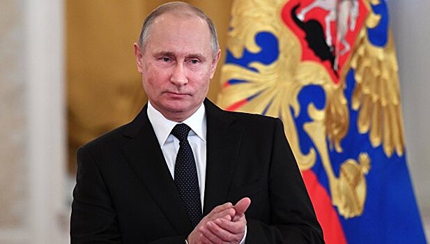 Путин пообещал сохранить бесплатное высшее образование