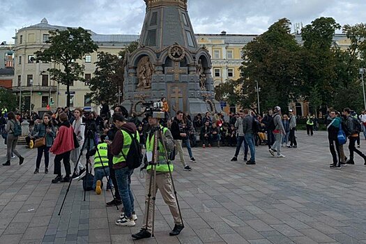 Политолог Данилин: Организаторы митинга снова обманули и власти, и своих сторонников