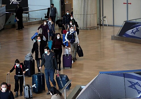 СМИ: Израиль снял с рейса 50 россиян