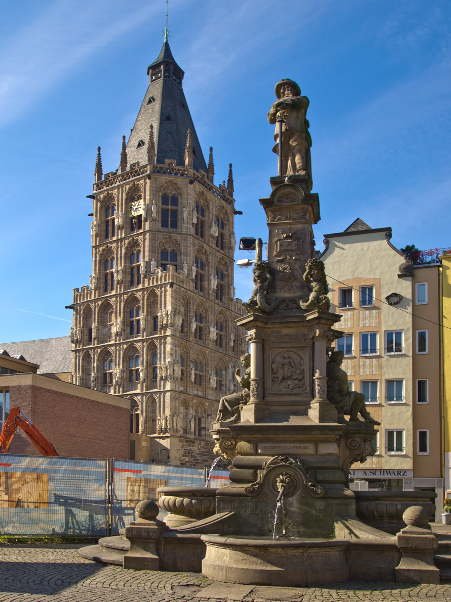 Площадь старого рынка, Кельн, Германия