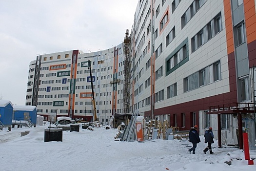 «Сроки беспрецедентные». В Сургуте заканчивается строительство окружного Центра защиты материнства и детства