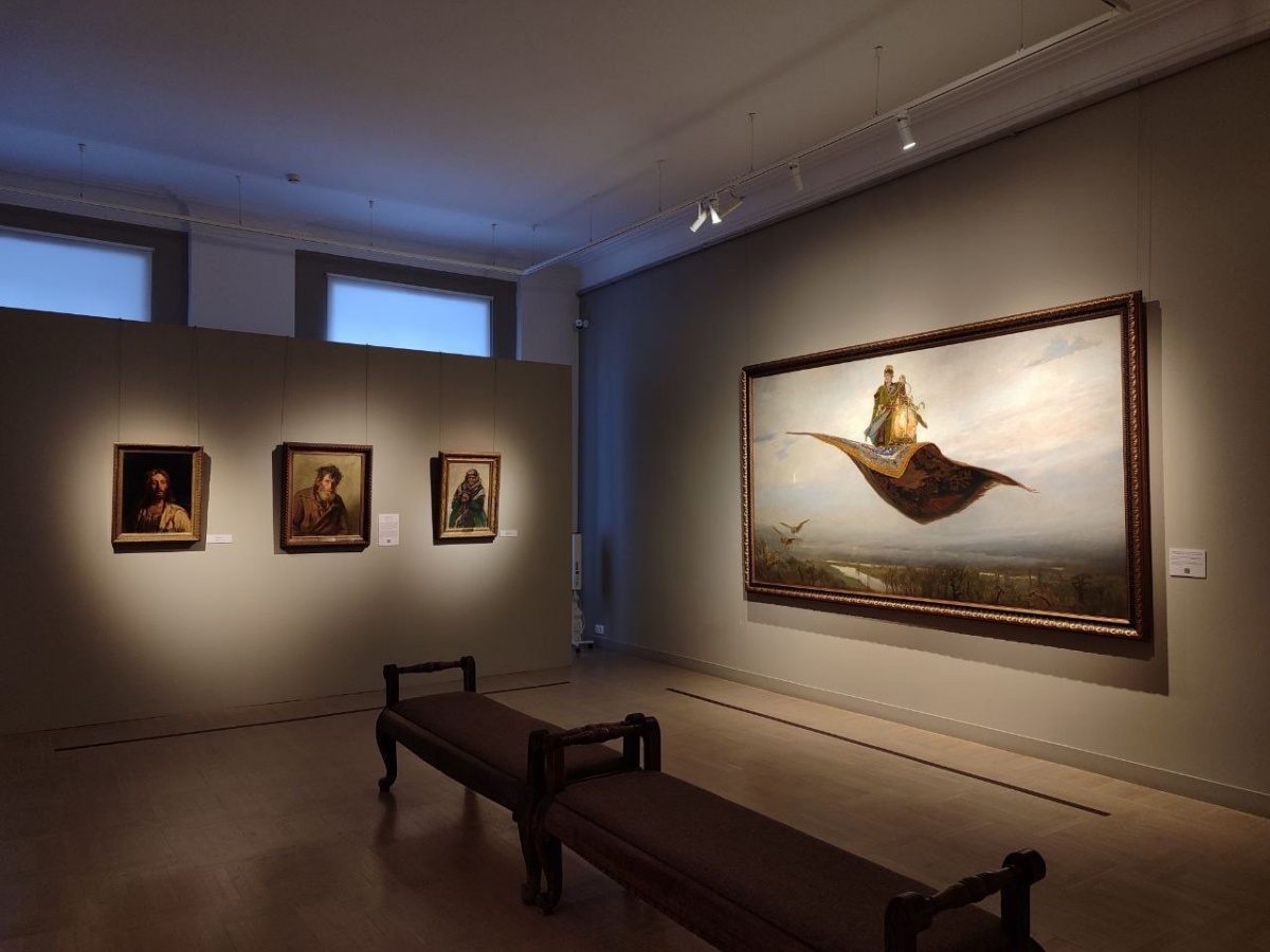 В двух нижегородских музеях будут тактильные копии картин Брюллова и Васнецова