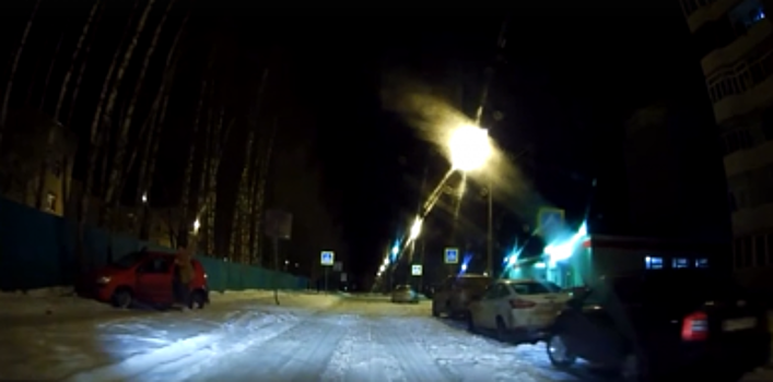 Костромские подростки на угнанном авто попали в ДТП