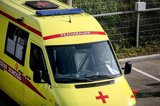 Сотрудник автомойки в Сургуте попал в аварию на угнанной машине и повесился