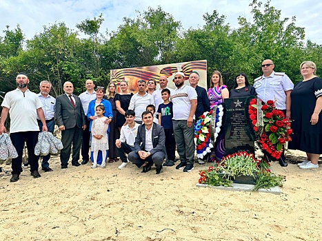 В Тарасовском районе прошла церемония открытия памятника красноармейцам-таджикам