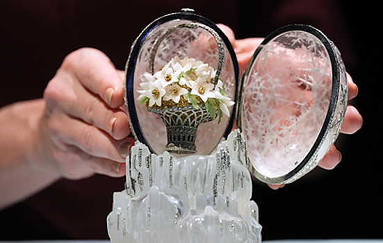 "Зимнее яйцо" работы Фаберже выставлено на аукцион