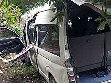 Страшная авария с маршруткой в Омске попала на видео