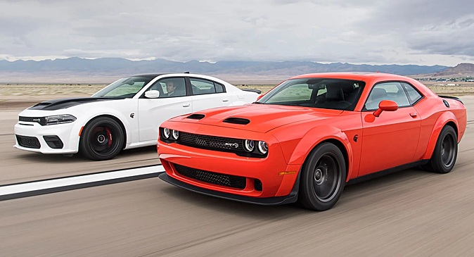 Три автомобиля Dodge Muscle Car общей стоимостью 228 тысяч долларов украдены из дилерского центра