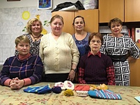 Крюковские рукодельницы подготовили подарки в хоспис