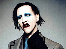 «Ну почему он, а не Джастин Бибер?» ‐ Рухнувшие декорации прервали концерт Мэнсона