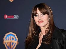 Внешность 59-летней Моники Белуччи раскритиковали в сети фразой «возраст берет верх»