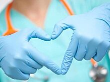 Тюменские врачи без операции спасли ребёнка, проглотившего голову куклы