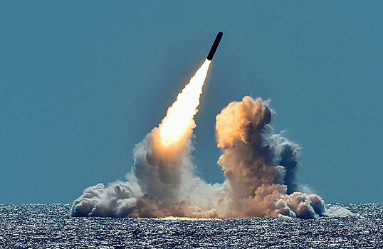 Ядерным оружием по Курилам: Япония намекнула России