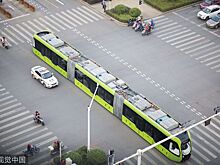 В Китае запустили электрический автопилотируемый автотрамвай