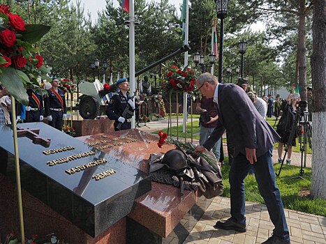 У Безымянной высоты открыли памятник защитникам калужской земли