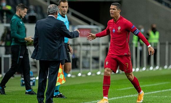 Тренер сборной Португалии ярко высказался о незасчитанном голе Роналду