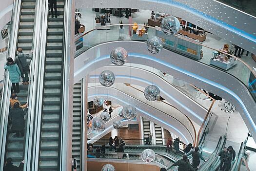 Посещаемость ТЦ в России упала на 25%