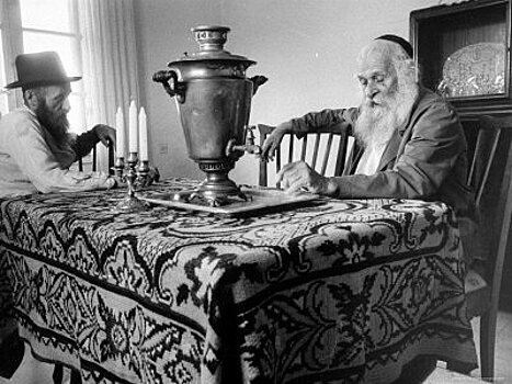 Как евреи впервые оказались на Руси