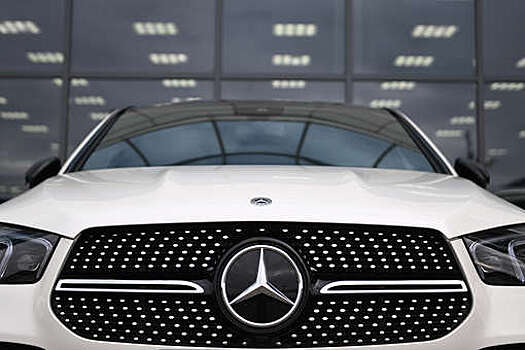 Mercedes-Benz отказался сотрудничать с Молдавией из-за реэкспорта машин в Россию