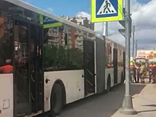 Названы предварительные версии причин ДТП с автобусом в Санкт-Петербурге