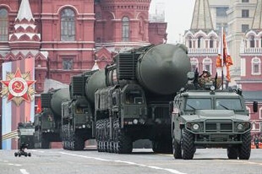 Парад в Москве привлек внимание покупателей военной техники