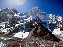 Непал изменил цены за восхождение на сотни гор