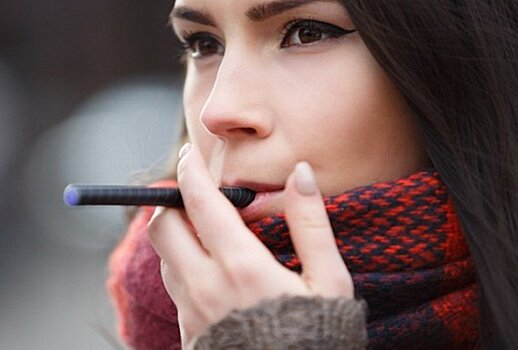 Электронные сигареты способны вызвать пневмонию
