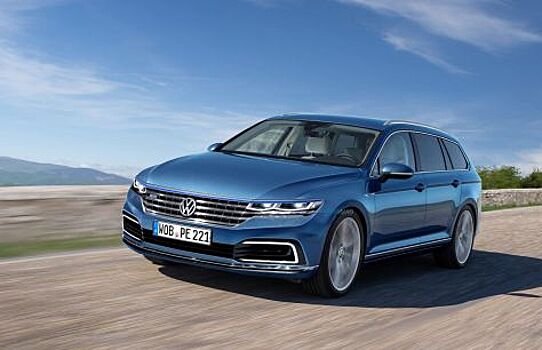 Volkswagen представит обновленный Passat