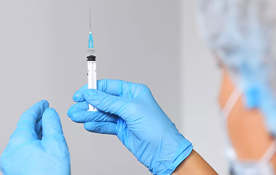 Американская компания прекратит поставки вакцин в Россию