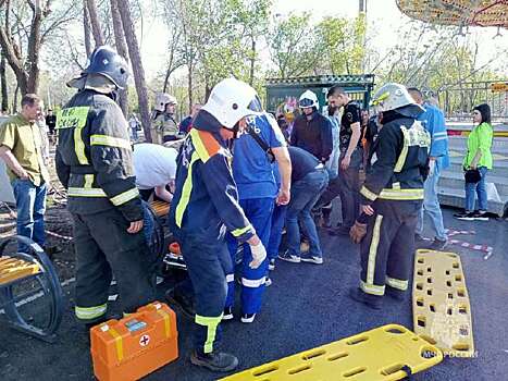 В больницах Оренбурга остаются 11 пострадавших при падении карусели