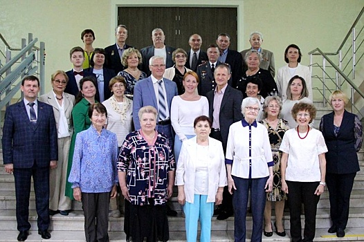 Глава Кировского района Екатеринбурга встретился с руководителями общественных организаций